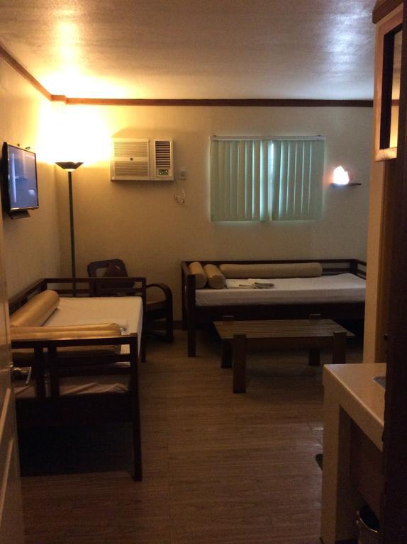 Hotel Bahay Ni Tuding - House Of Tuding Davao Exterior foto