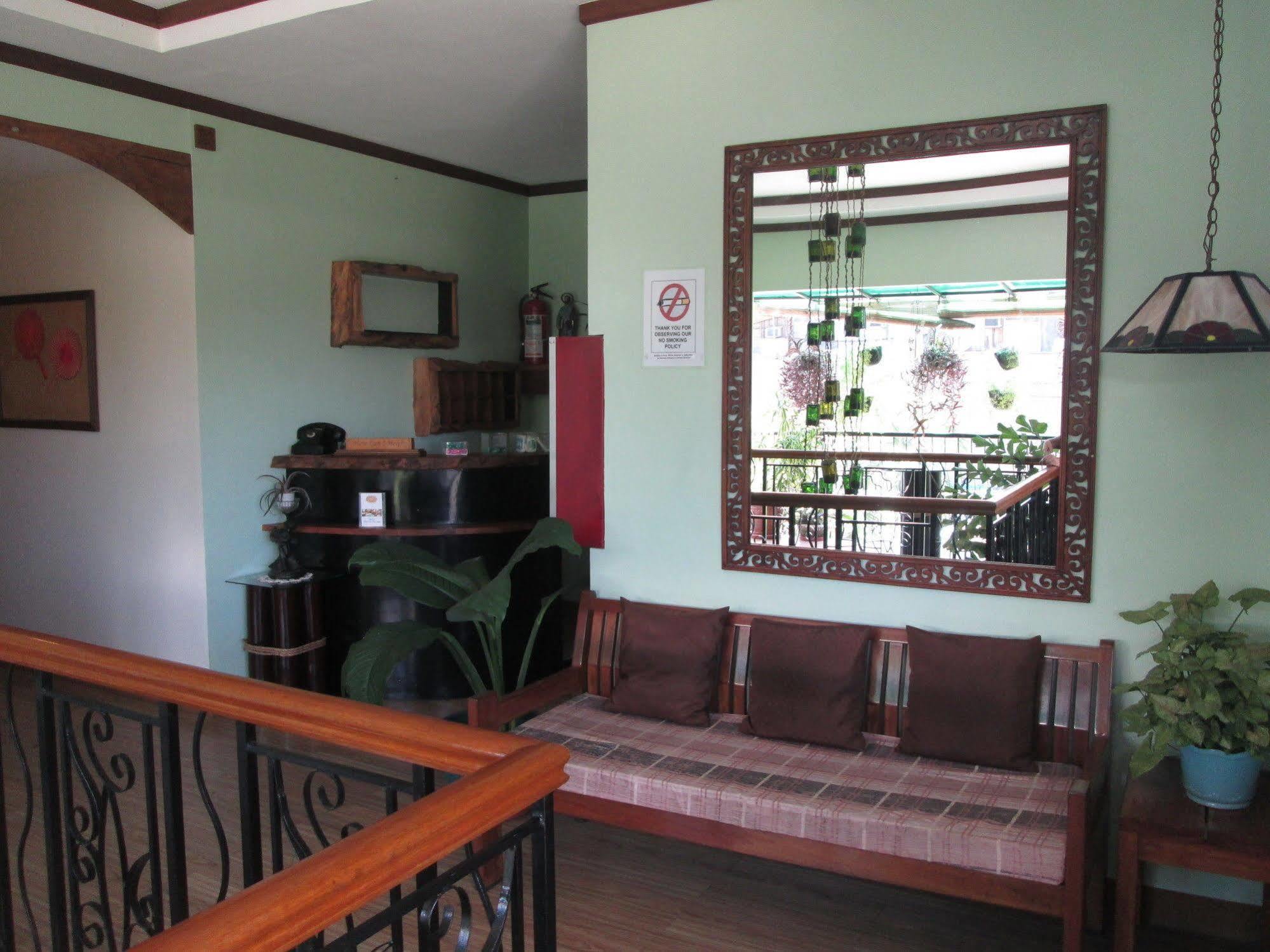 Hotel Bahay Ni Tuding - House Of Tuding Davao Exterior foto